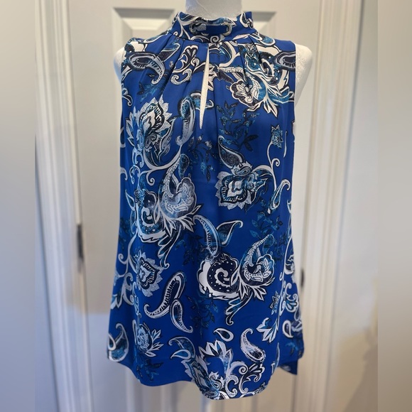 NEW White House Black Market Top - Picture 5 of 5